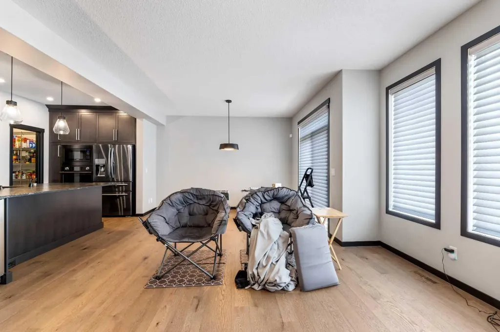 54 Sage Bluff Rise NW Calgary AB T3R 1T4