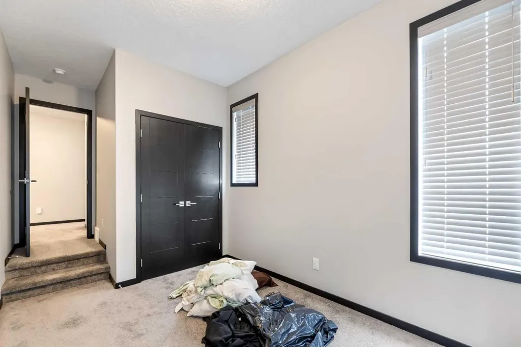 54 Sage Bluff Rise NW Calgary AB T3R 1T4