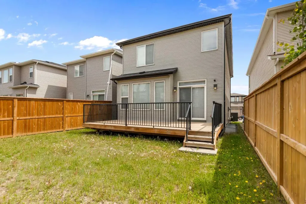 54 Sage Bluff Rise NW Calgary AB T3R 1T4