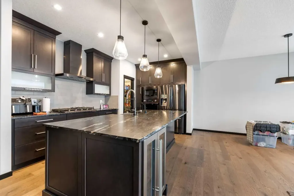 54 Sage Bluff Rise NW Calgary AB T3R 1T4