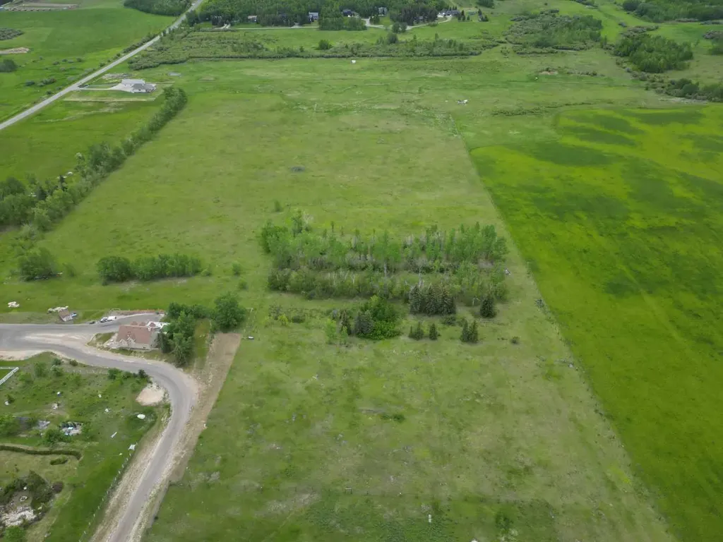 186 Avenue W Rural Foothills Avenue W De Winton AB T0L0X0