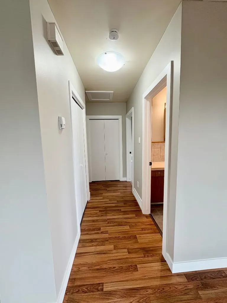 45 3 Avenue Tilley AB T1R3K0