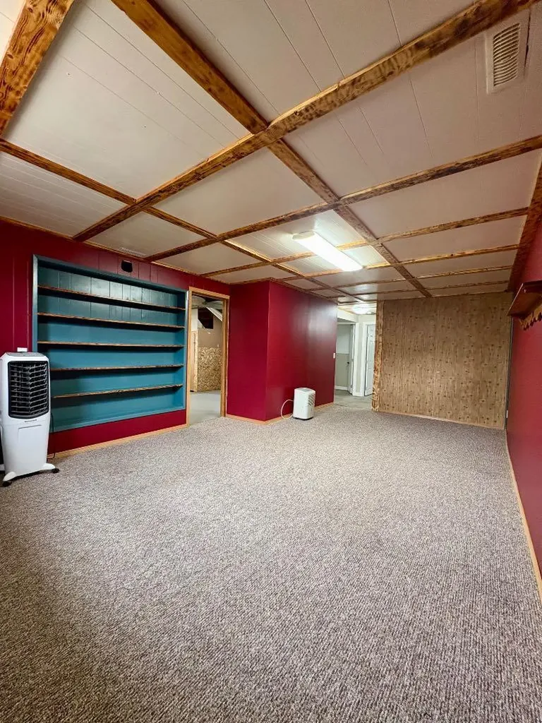 45 3 Avenue Tilley AB T1R3K0