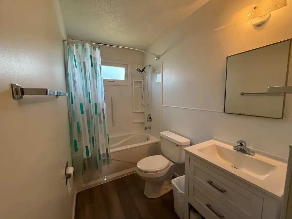 604 3 Street E Hanna AB T0J1P0