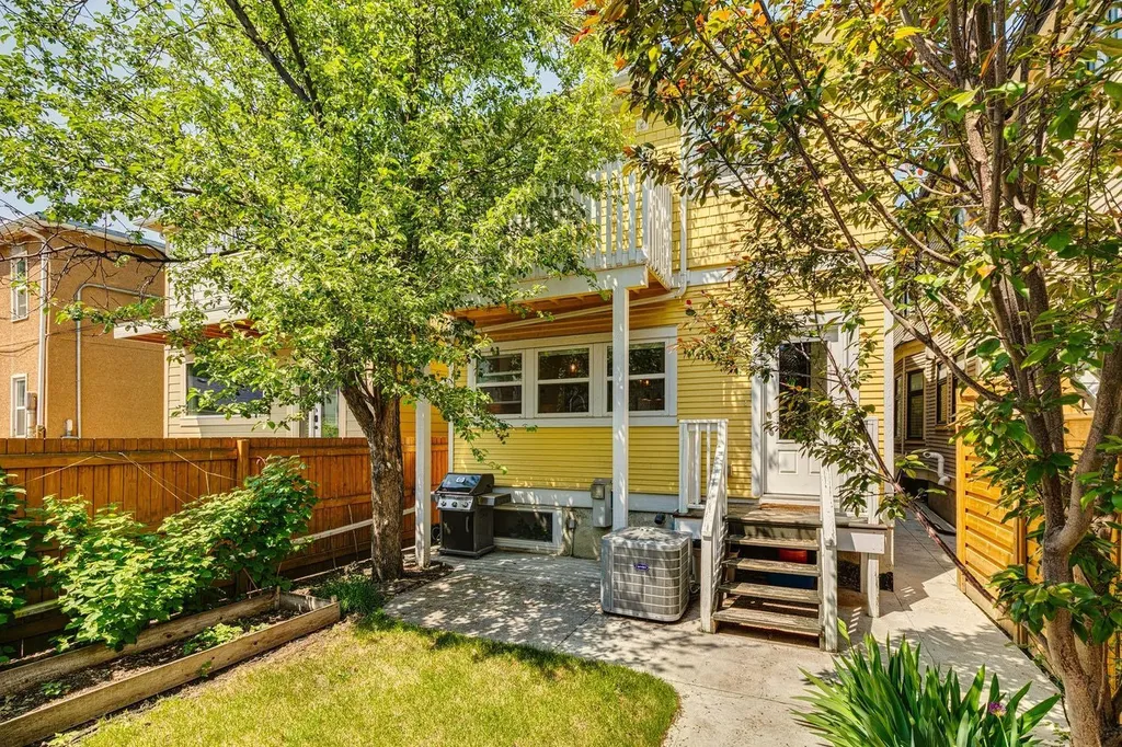 609 23 Avenue SW Calgary AB T2S0J6