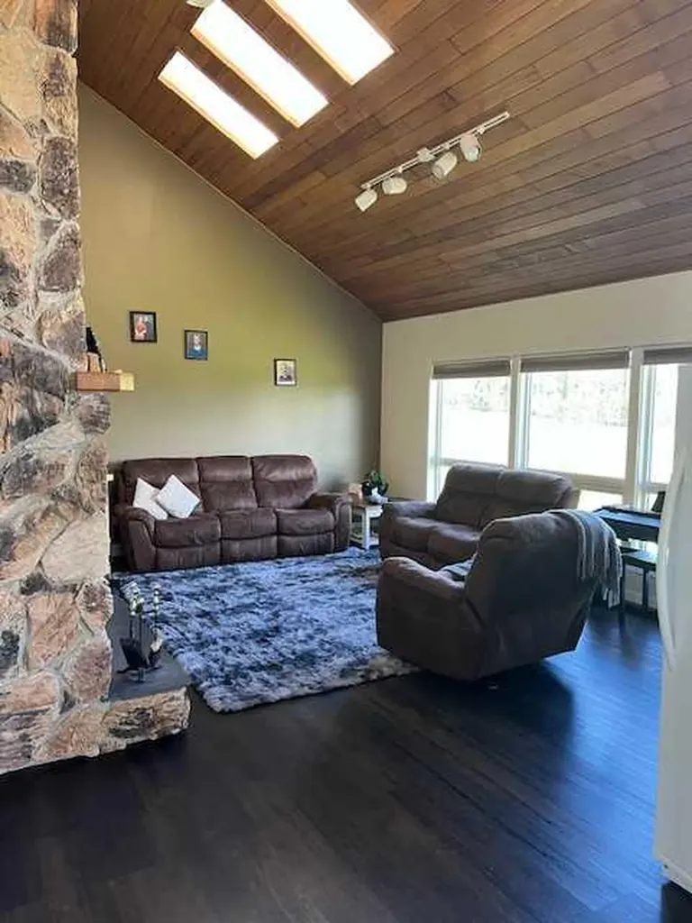 114012 Township Road 592b Rural Woodlands County AB T7S 1N4