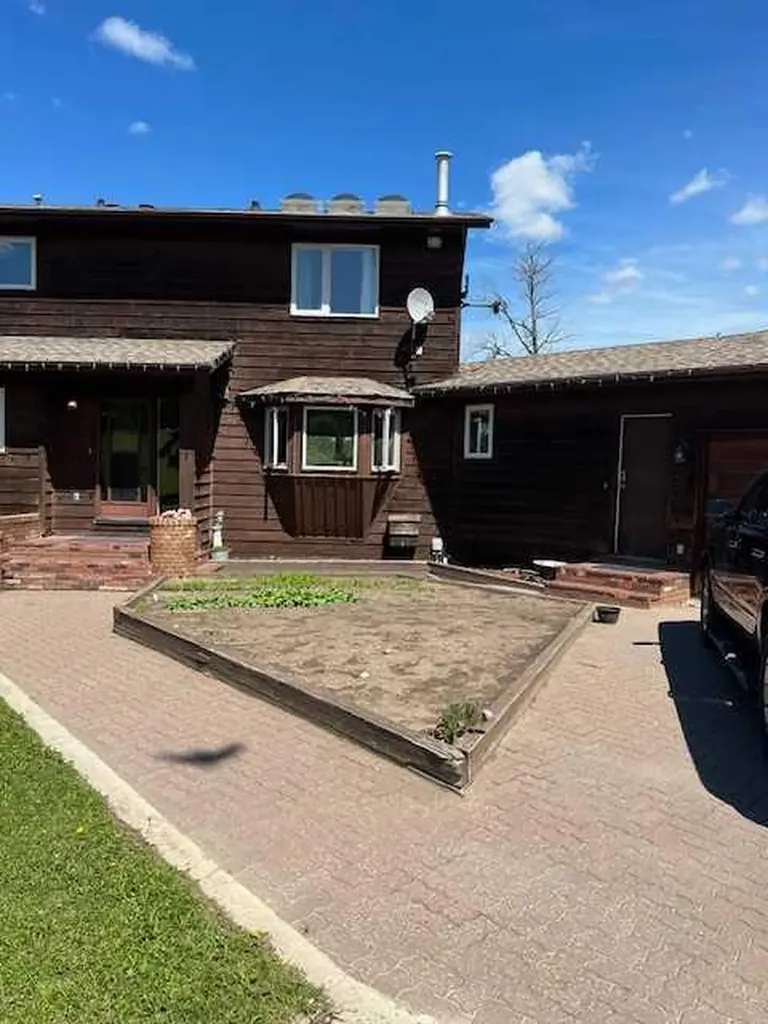 114012 Township Road 592b Rural Woodlands County AB T7S 1N4