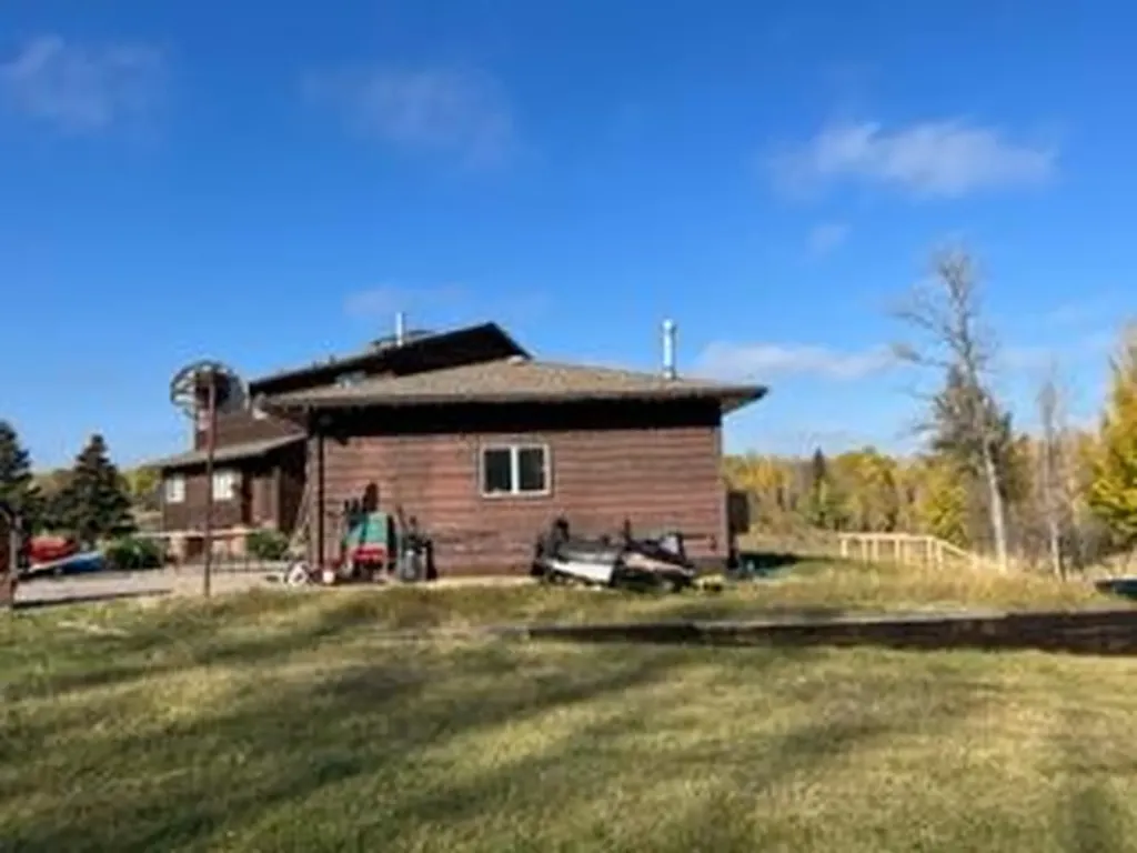 114012 Township Road 592b Rural Woodlands County AB T7S 1N4
