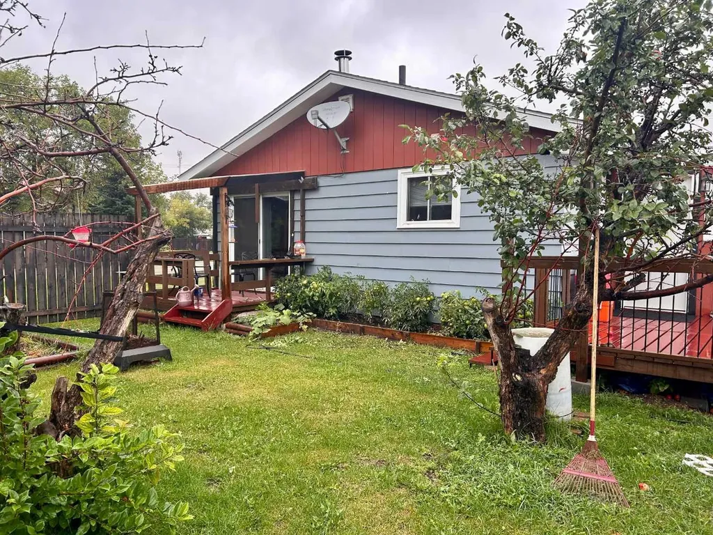 5047 48 Street Mannville AB T0B 2W0