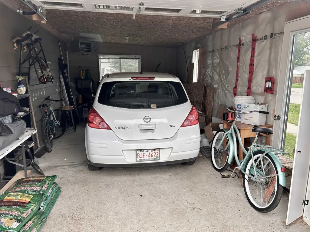 5047 48 Street Mannville AB T0B 2W0