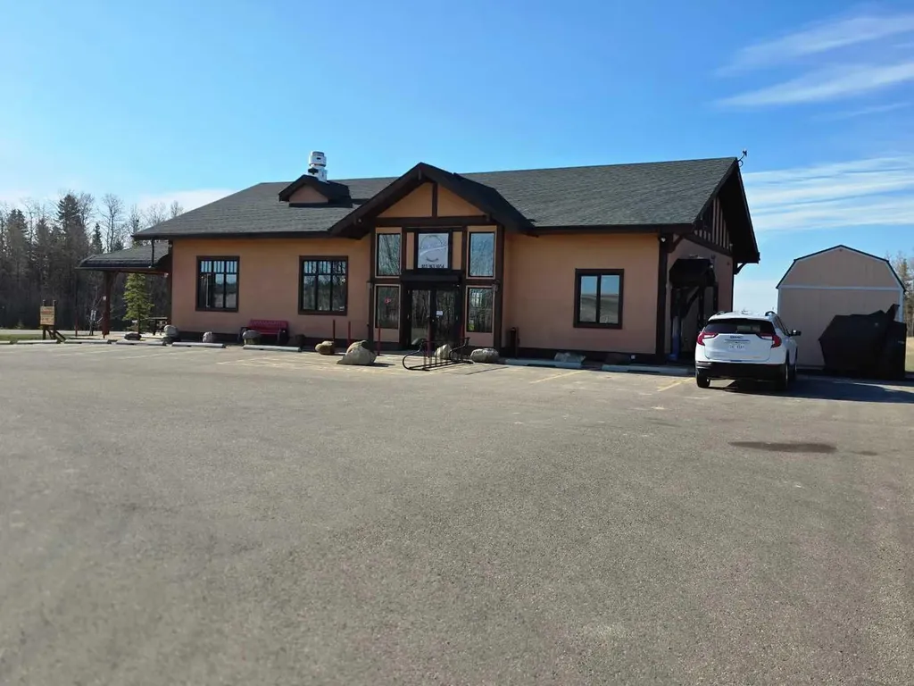 681 Springside Crescent Rural Ponoka County AB T0C 2J0