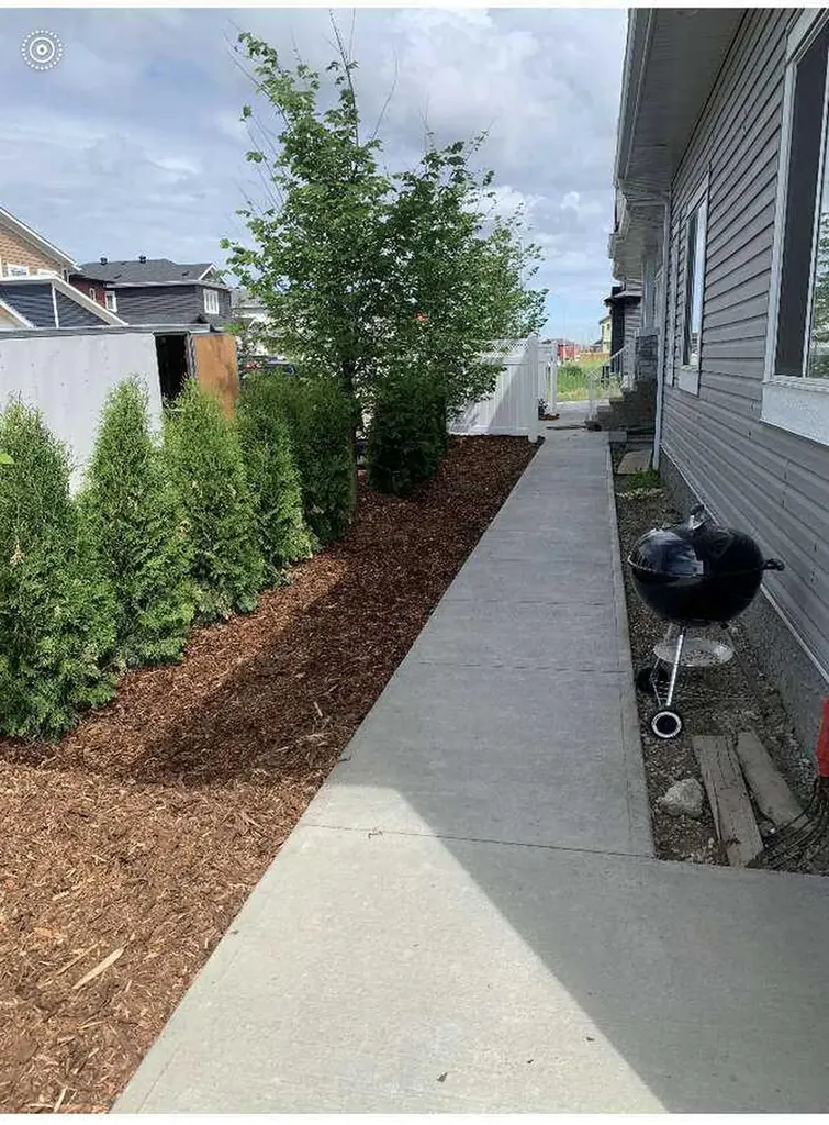 102 Aspenhill Drive Fort Mcmurray AB T9J 1E1