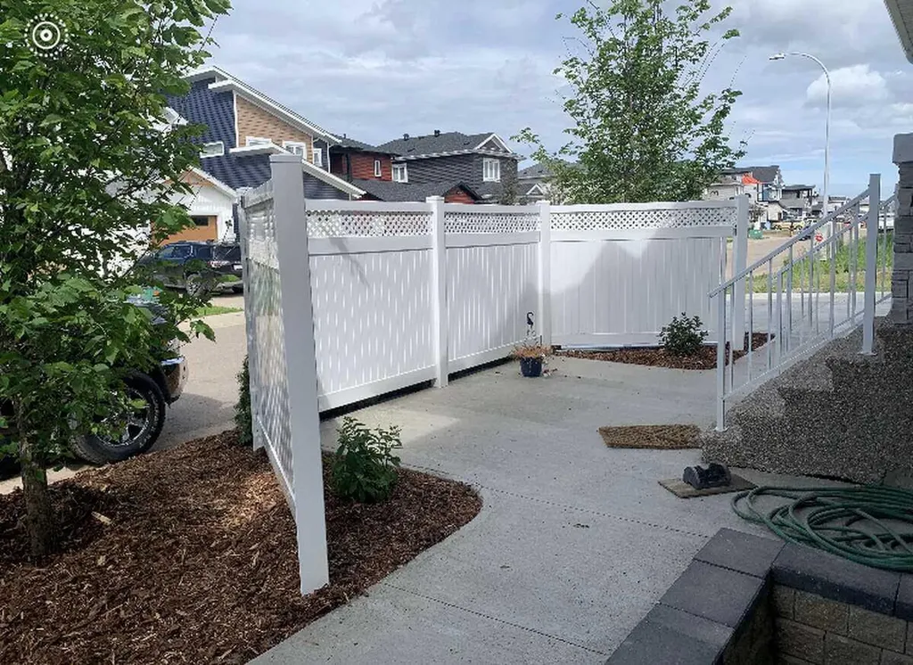 102 Aspenhill Drive Fort Mcmurray AB T9J 1E1