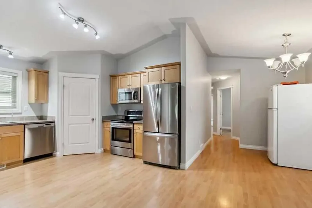 221 Ash Way Fort Mcmurray AB T9K0G2