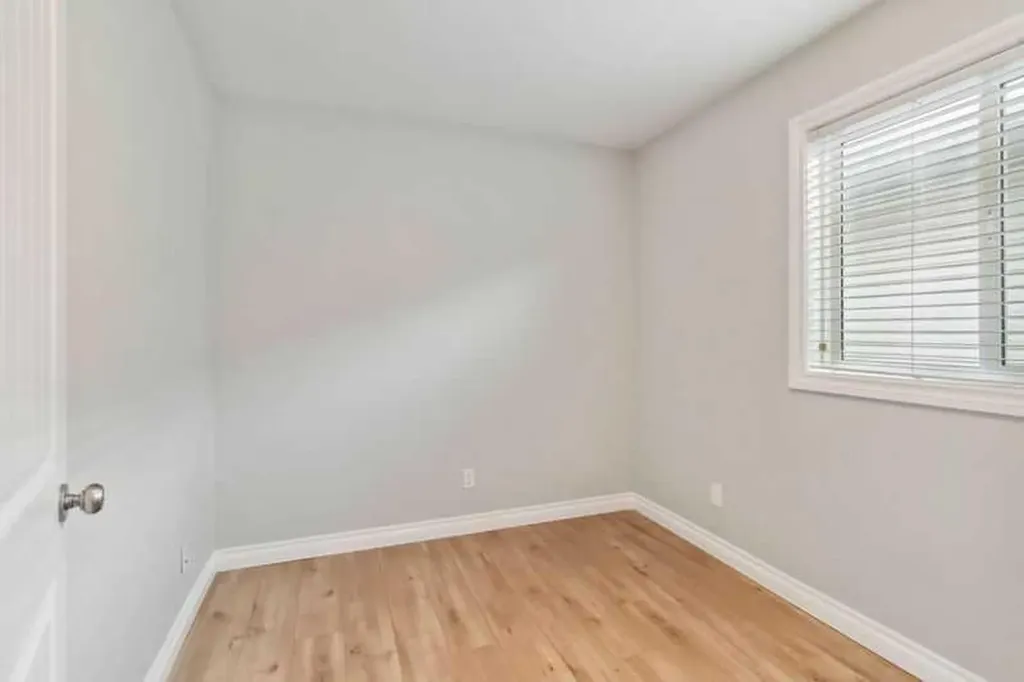 221 Ash Way Fort Mcmurray AB T9K0G2
