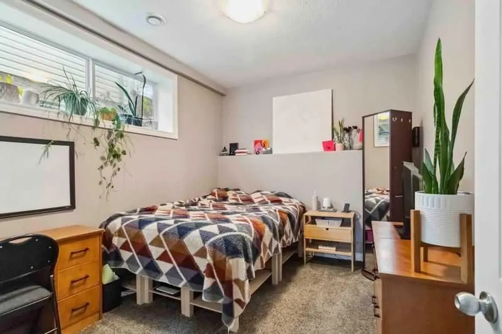 221 Ash Way Fort Mcmurray AB T9K0G2