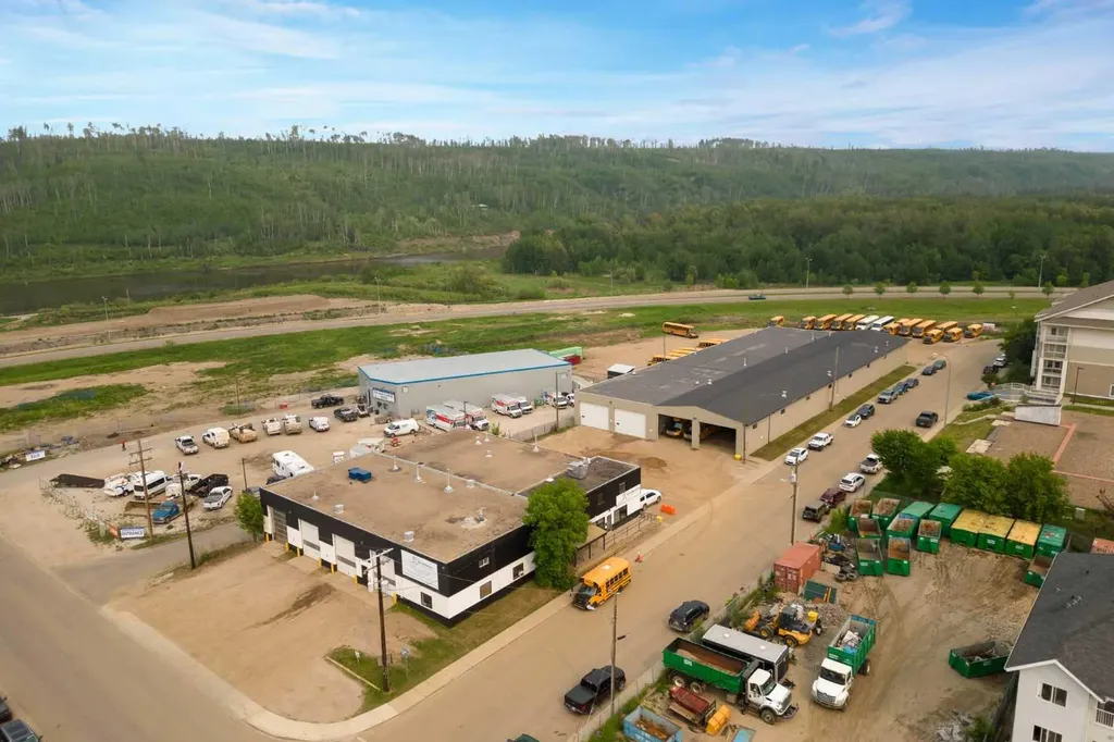 8030 Golosky Avenue Fort Mcmurray AB T9H 1V5