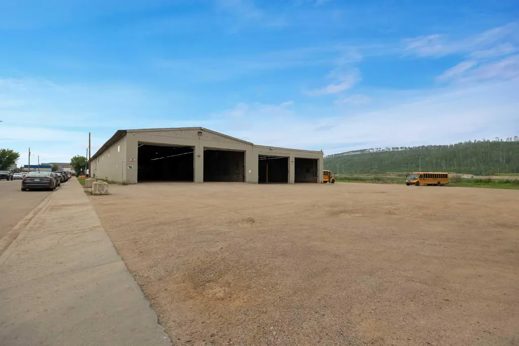 8030 Golosky Avenue Fort Mcmurray AB T9H 1V5