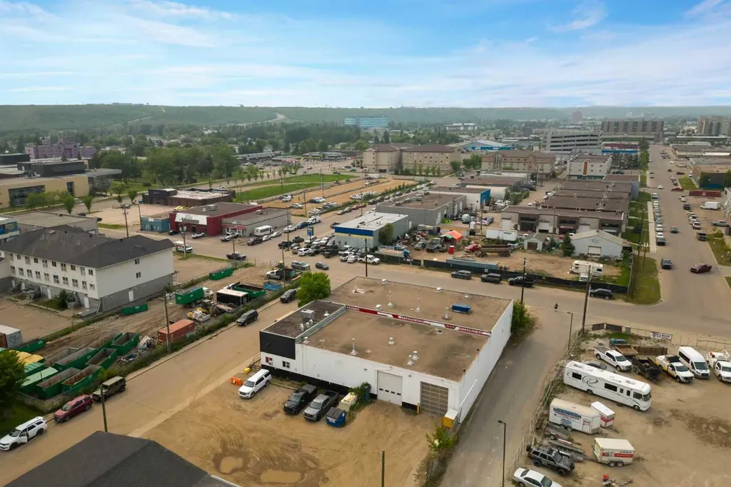 8030 Golosky Avenue Fort Mcmurray AB T9H 1V5