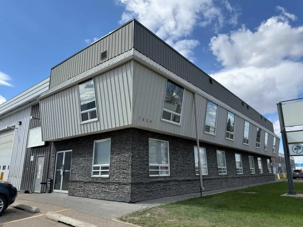 7836 49 Avenue Red Deer AB T4P 2B5