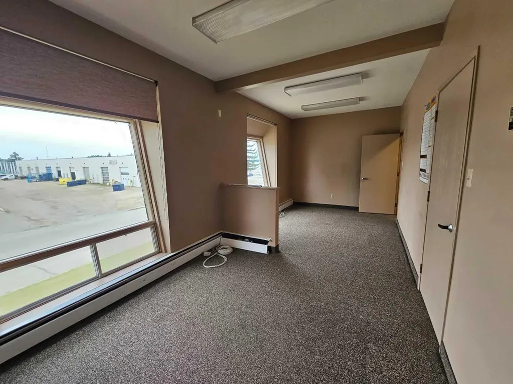 7836 49 Avenue Red Deer AB T4P 2B5
