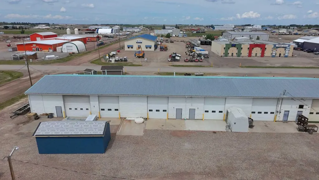 6002 60 Avenue Taber AB T1G 2C1