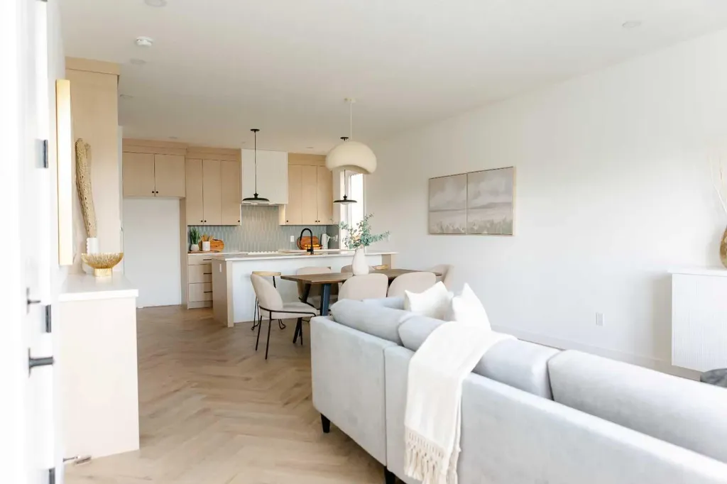 1524 29 Avenue SW Calgary AB T2T 1M3