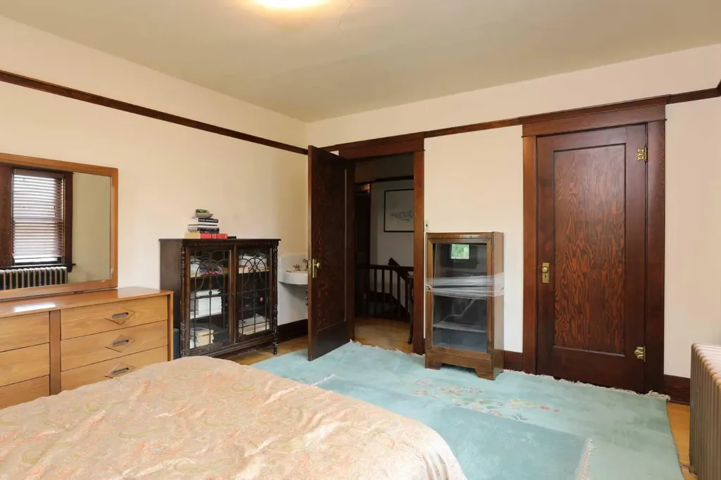 302 King Street Nobleford AB T0L 1S0