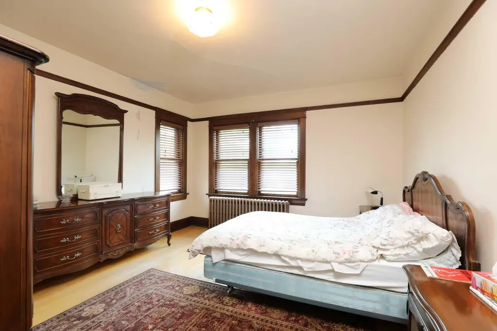 302 King Street Nobleford AB T0L 1S0