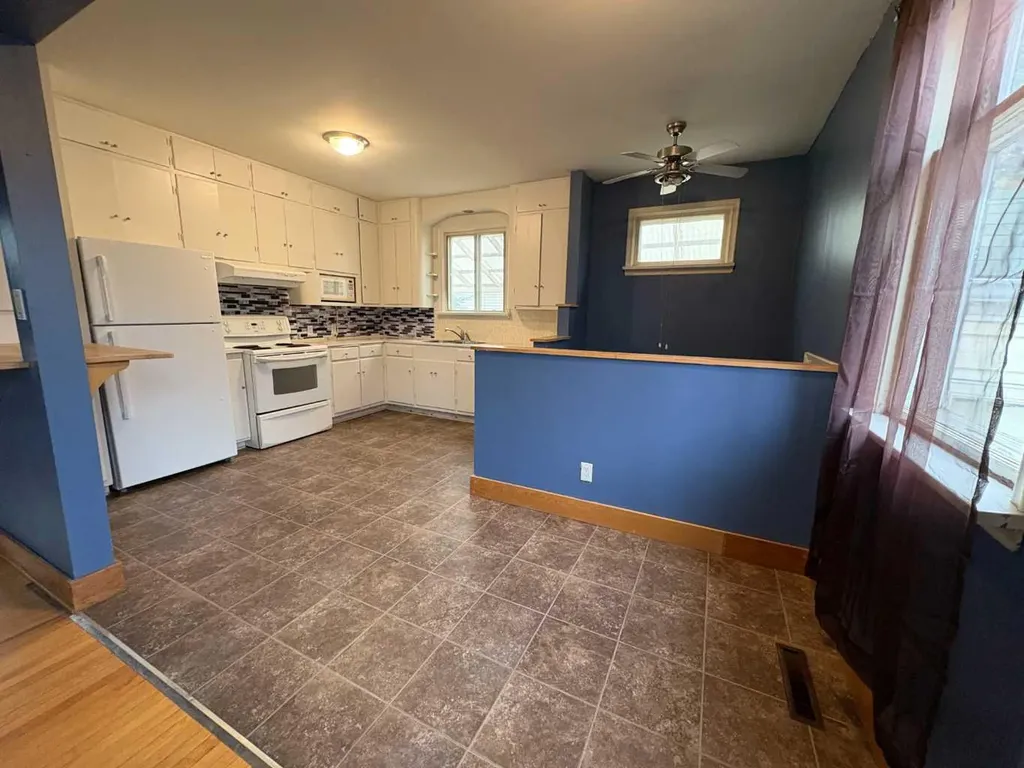 4517 53 Street Vermilion AB T9X 1X9