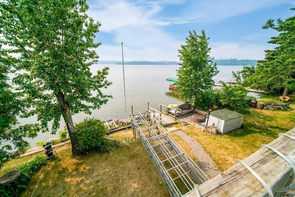 441005 Rge Road 51 Rural Wainwright No. 61 M.d. Of AB T9W 1T1