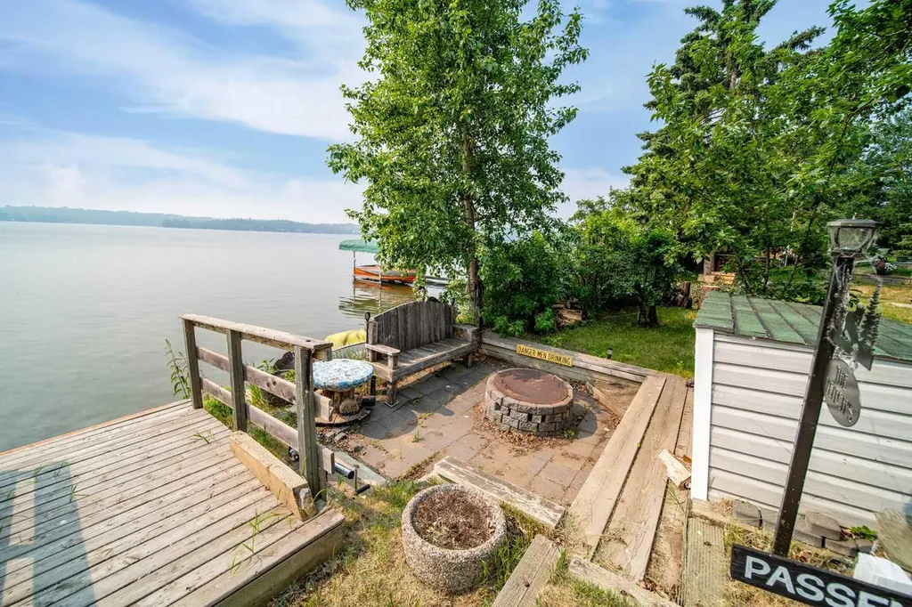 441005 Rge Road 51 Rural Wainwright No. 61 M.d. Of AB T9W 1T1