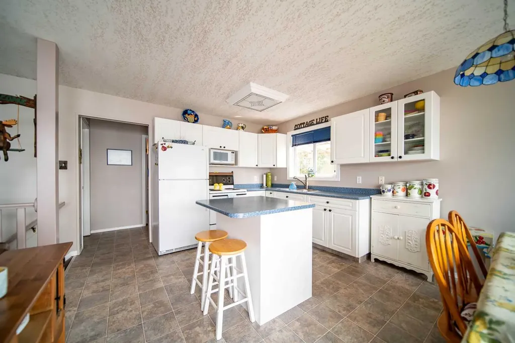 441005 Rge Road 51 Rural Wainwright No. 61 M.d. Of AB T9W 1T1