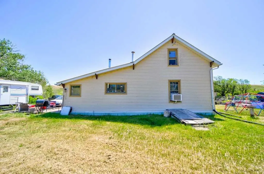 29320 Twp Road 7-0 Rural Pincher Creek No. 9 M.d. Of AB T0K 1W0