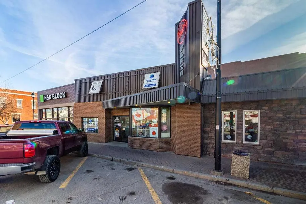 Taber AB, 5224 48 Avenue, Unit 105