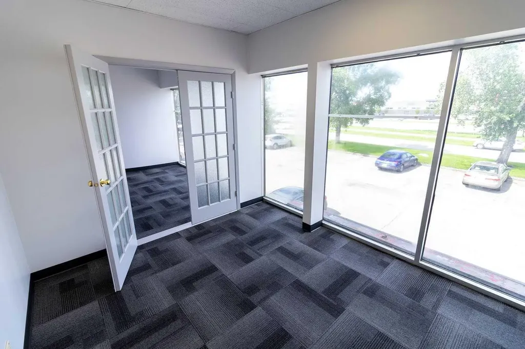4712 13 Street NE Calgary AB T2E 6P1