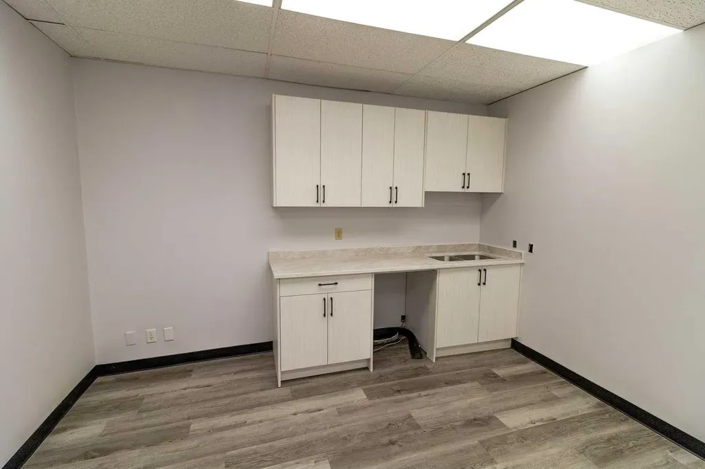 4712 13 Street NE Calgary AB T2E 6P1
