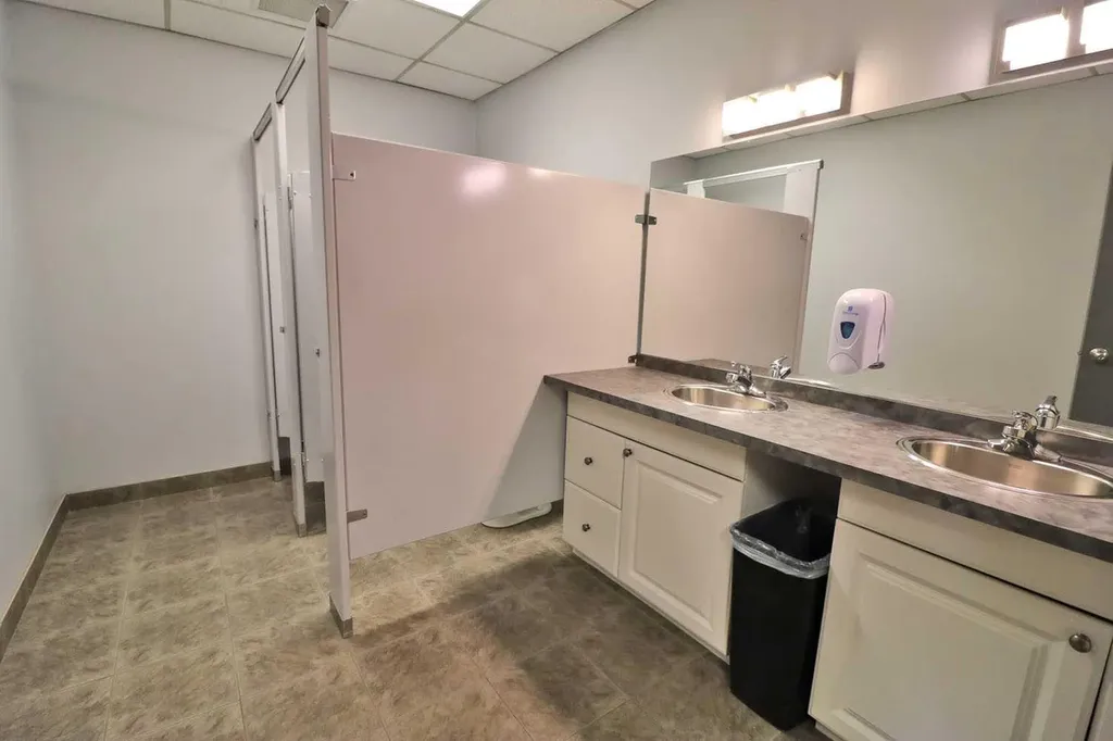 4712 13 Street NE Calgary AB T2E 6P1