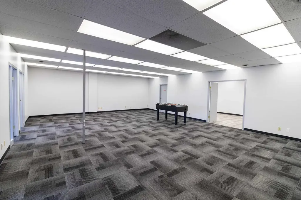 4712 13 Street NE Calgary AB T2E 6P1