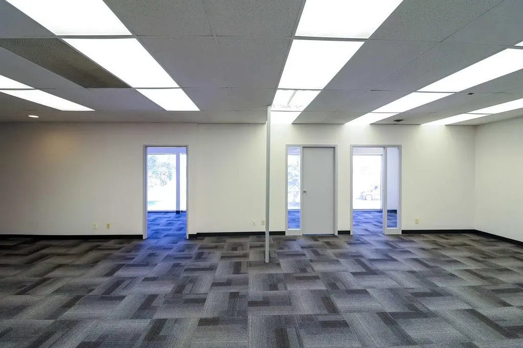 4712 13 Street NE Calgary AB T2E 6P1