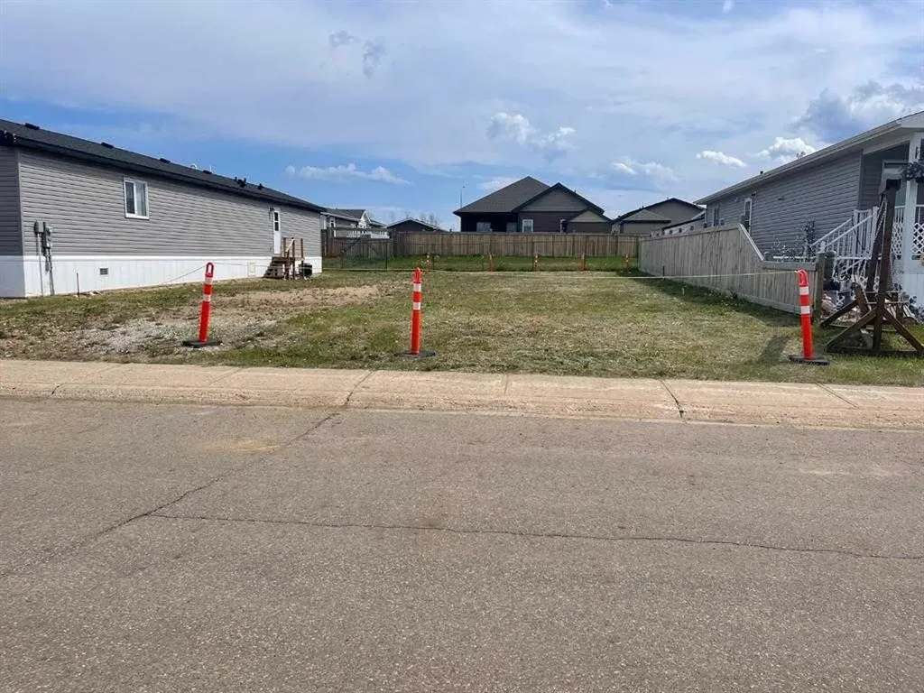 148 Beardsley Crescent Fort Mcmurray AB T9H 2S2