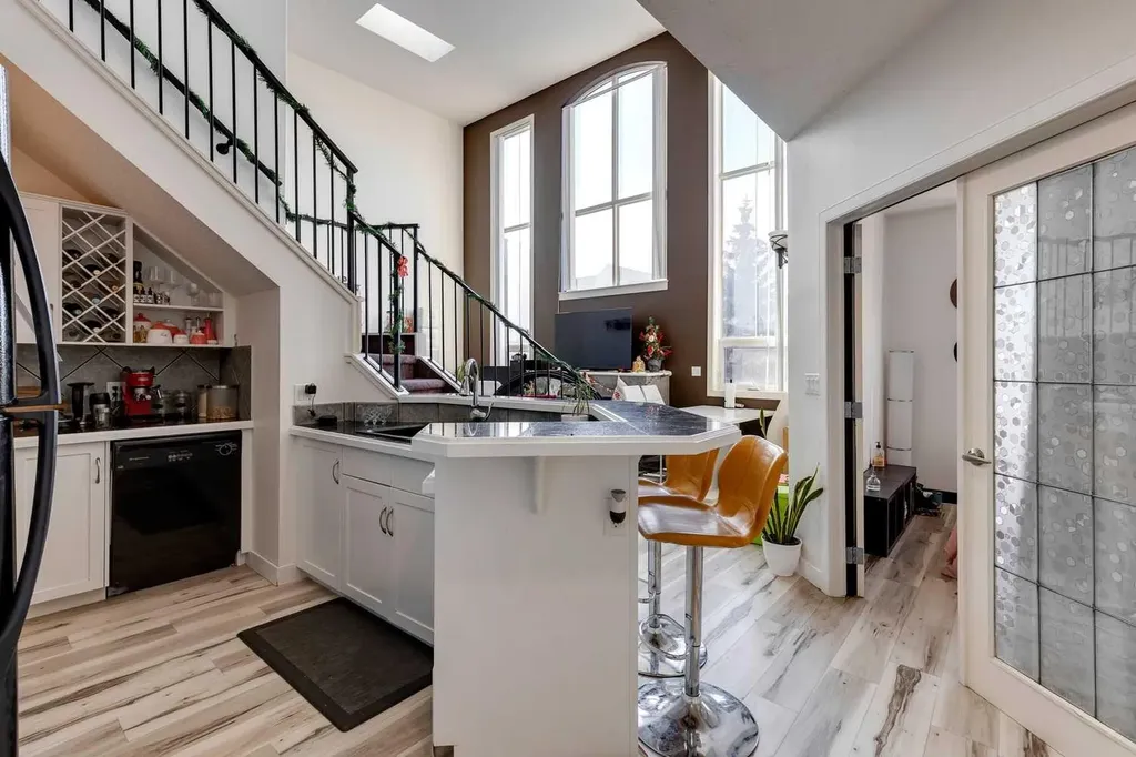 1800 14a Street SW Calgary AB T2T6K3