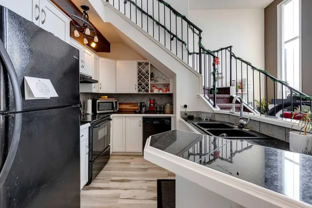 1800 14a Street SW Calgary AB T2T6K3
