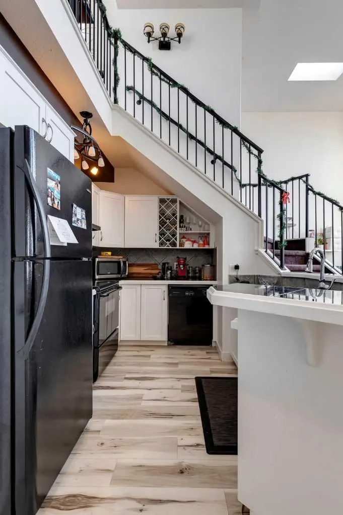 1800 14a Street SW Calgary AB T2T6K3