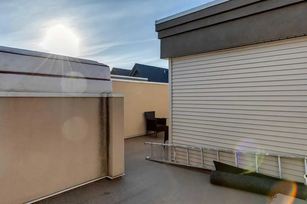 1800 14a Street SW Calgary AB T2T6K3