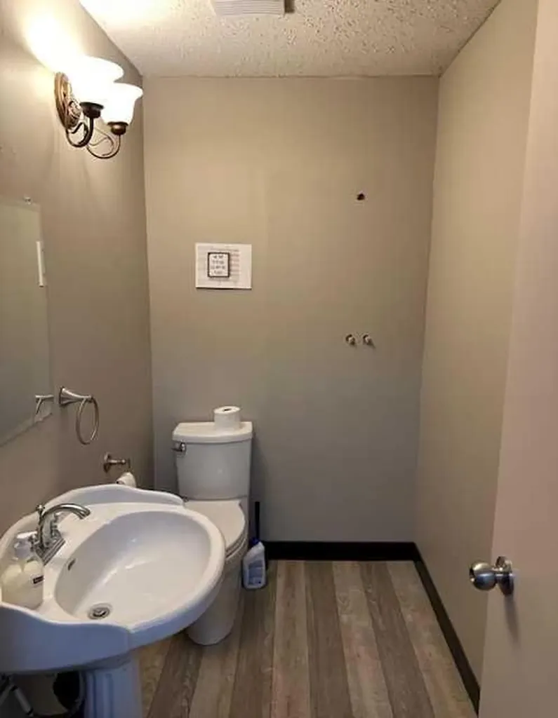 5118 55 A Street Cold Lake AB T9M 1R1