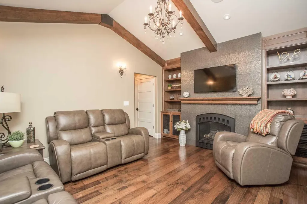 32 Sagewood Close Red Deer AB T4R 0M5