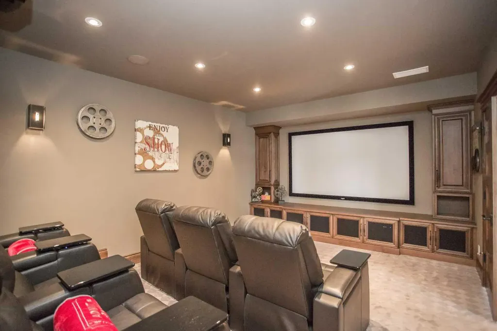 32 Sagewood Close Red Deer AB T4R 0M5