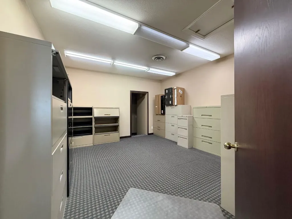 9824 97 Avenue Grande Prairie AB T8V 7K2