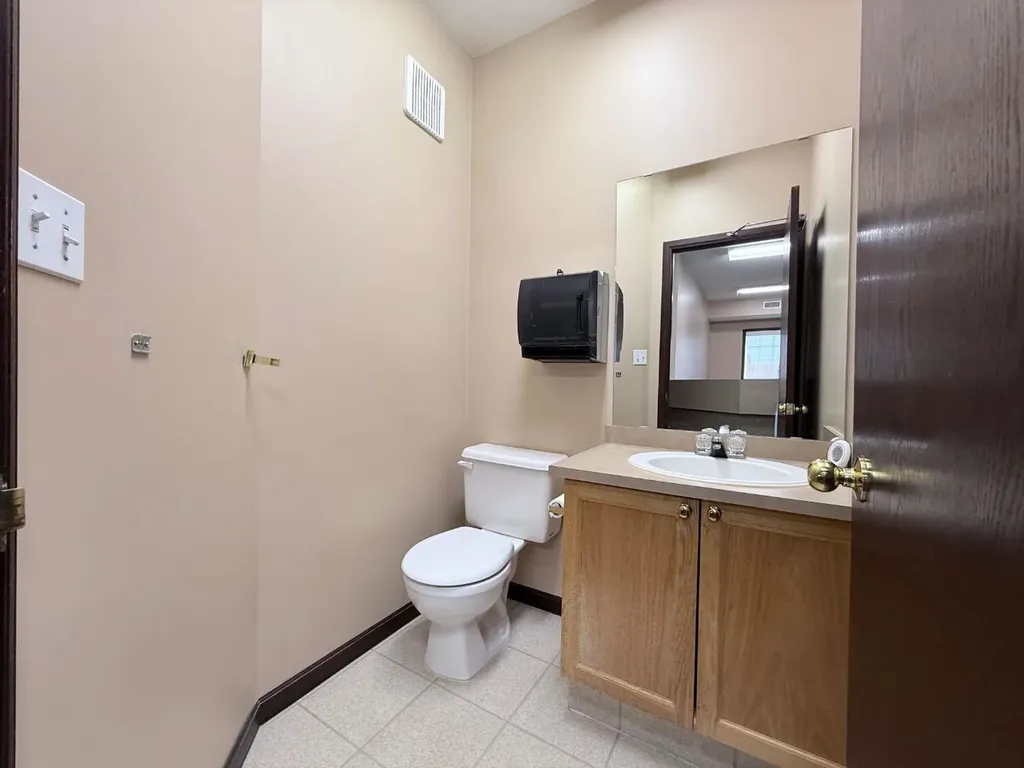 9824 97 Avenue Grande Prairie AB T8V 7K2